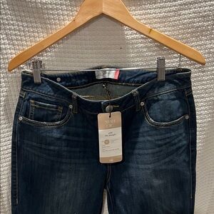 Women’s Dark Blue Straight Jeans